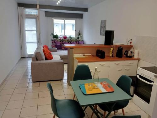 Abillard sylvia in St Reverend Abillard sylvia in St Reverend