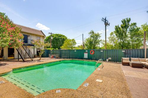 Dallas Condo in Walkable Knox Street District! in Хайленд-Парк Dallas Condo in Walkable Knox Street District! in Хайленд-Парк