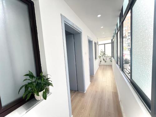 Tirana Square Hotel in Тирана Tirana Square Hotel in Тирана