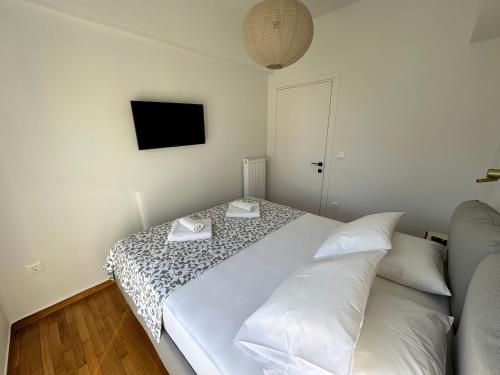 A18 Just renovated 3BD Luxury