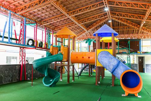 Playground, Hotel Fazenda China Park in Marechal Floriano Playground, Hotel Fazenda China Park in Marechal Floriano