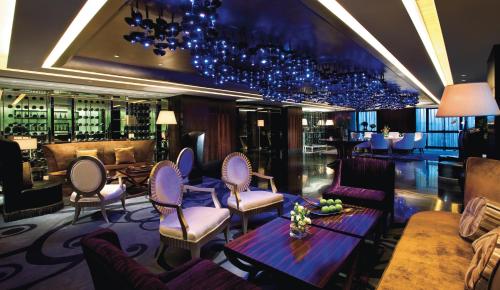 Restaurant, YANJING HOTEL (Previous Tangla Hotel Beijing) in Financial Street Restaurant, YANJING HOTEL (Previous Tangla Hotel Beijing) in Financial Street