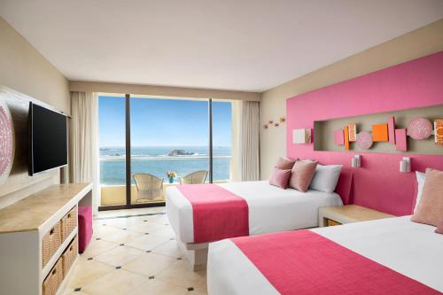 Sunscape Dorado Pacifico Ixtapa - All Inclusive in Ixtapa Sunscape Dorado Pacifico Ixtapa - All Inclusive in Ixtapa