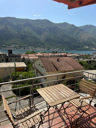 Tampilan eksterior, Themis Apartment in Dobrota Tampilan eksterior, Themis Apartment in Dobrota