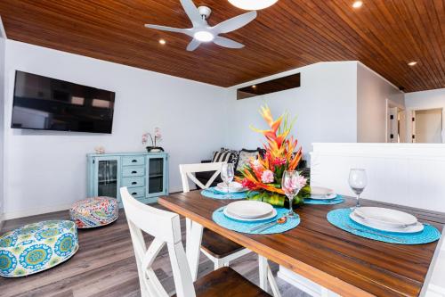 Exterior view, Flamingo Marina Cove 404- Oceanfront Condo in Playa Flamingo Exterior view, Flamingo Marina Cove 404- Oceanfront Condo in Playa Flamingo