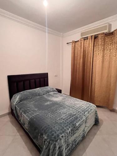 La rose à côté de Carry eden