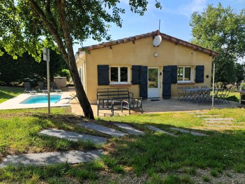 Exterior view, Le Grand Cottage Nature Piscine Chauffee Privee du Tarn entre Toulouse et Albi & Les Cottages du Tar in Peyrole Exterior view, Le Grand Cottage Nature Piscine Chauffee Privee du Tarn entre Toulouse et Albi & Les Cottages du Tar in Peyrole
