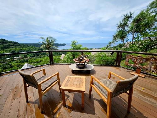Palau Carolines Resort in Meyungs Palau Carolines Resort in Meyungs