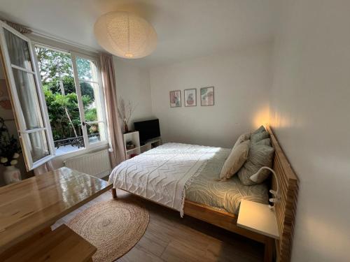 Escale Cosy a Pontoise avec terrasse in Pontoise Escale Cosy a Pontoise avec terrasse in Pontoise