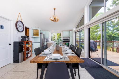 Létesítmények, Lake House Chalet Laurentians in Nominingue (QC) Létesítmények, Lake House Chalet Laurentians in Nominingue (QC)