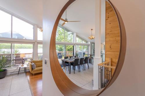 Bejárat, Lake House Chalet Laurentians in Nominingue (QC) Bejárat, Lake House Chalet Laurentians in Nominingue (QC)