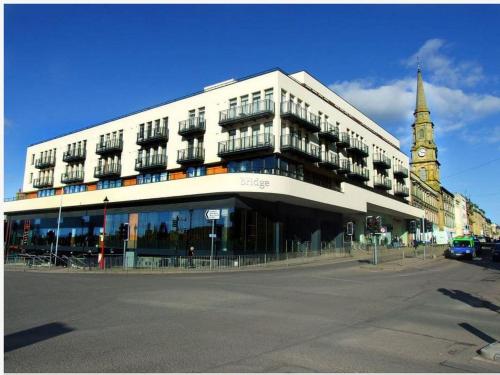 1 Bedroom Castleview Apartment 404