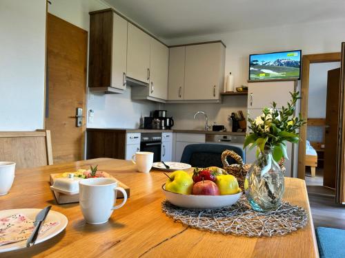 La Montana Ski & Hiking LODGE in Schladming La Montana Ski & Hiking LODGE in Schladming