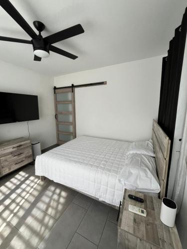 Sea Breeze Tunnel Hideaway 2 in Quebradillas Sea Breeze Tunnel Hideaway 2 in Quebradillas