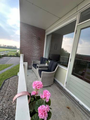 Balcony/terrace, Appartement 'Zeeblick' in Burgerbrug Balcony/terrace, Appartement 'Zeeblick' in Burgerbrug