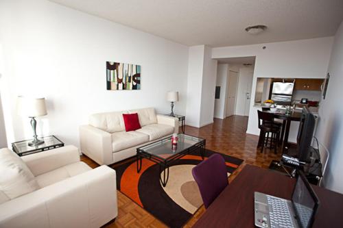 在meiguo.com看到的Downtown Luxury Suites的介绍图片