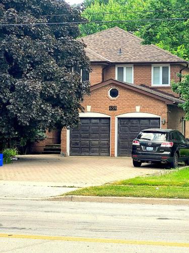 Spacious Family Retreat