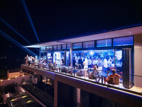ห้องอาหาร, Royal Blue Resort & Residences in ติวัท ห้องอาหาร, Royal Blue Resort & Residences in ติวัท