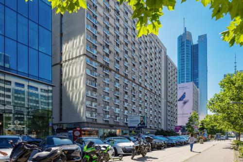 Comfort & Style City Center Apartments by Noclegi Renters