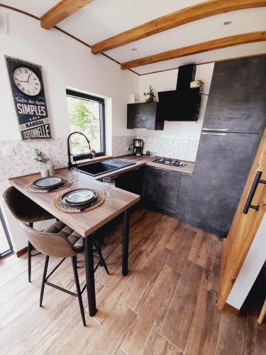 Cozy Tiny House plus SPA - à Pereille d'en Haut (Cozy Tiny House plus SPA - a Pereille d'en Haut) in Villeneuve D'Olmes Cozy Tiny House plus SPA - à Pereille d'en Haut (Cozy Tiny House plus SPA - a Pereille d'en Haut) in Villeneuve D'Olmes