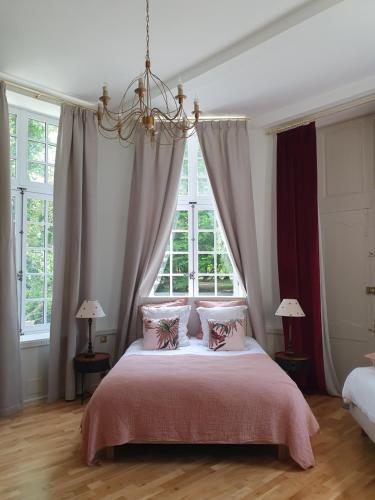 Chateau du Bois de La Noe in Bouaye Chateau du Bois de La Noe in Bouaye