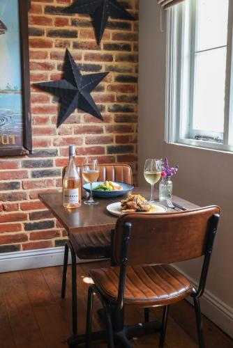 Étterem, The Tickled Trout in West Farleigh Étterem, The Tickled Trout in West Farleigh