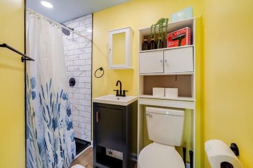 Tiny House 20 Mins from Beach in Brunswick Tiny House 20 Mins from Beach in Brunswick