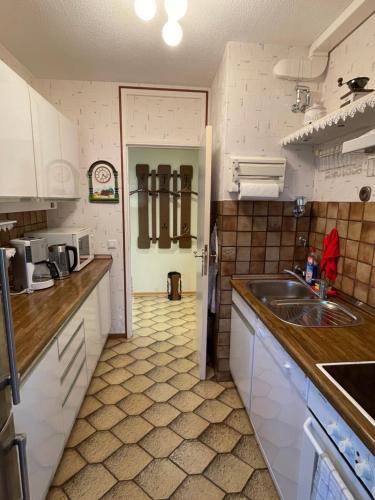Zentrales Rooftop-Apartment mit Balkon für bis zu 5 Personen (Zentrales Rooftop-Apartment mit Balkon fur bis zu 5 Personen) in มาร์ล Zentrales Rooftop-Apartment mit Balkon für bis zu 5 Personen (Zentrales Rooftop-Apartment mit Balkon fur bis zu 5 Personen) in มาร์ล