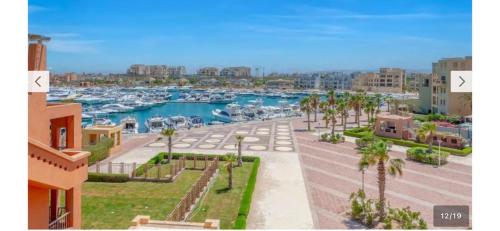 New marina elgouna mb32