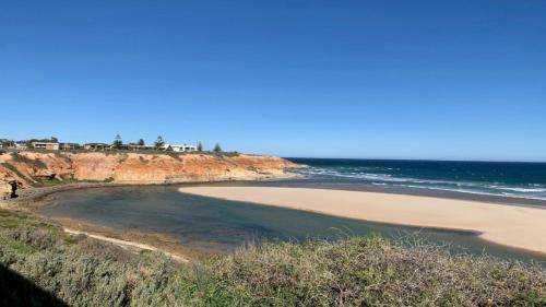 Létesítmények, Oceanview Escape by Wine Coast Holidays in Port Noarlunga South Létesítmények, Oceanview Escape by Wine Coast Holidays in Port Noarlunga South