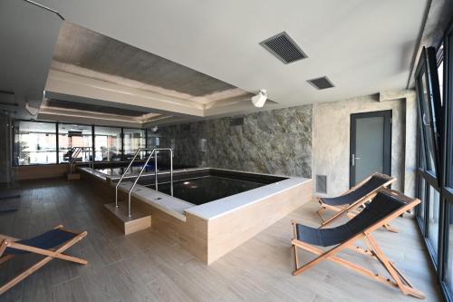 Спа-центр, Aniroc Signature Hotel in Арад Спа-центр, Aniroc Signature Hotel in Арад