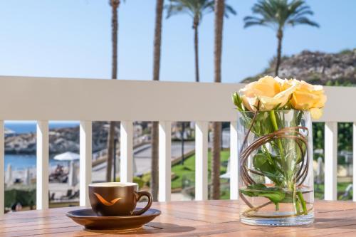 balcon/terasă, Movenpick Hotel Beirut in Raouche balcon/terasă, Movenpick Hotel Beirut in Raouche