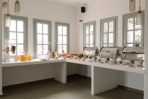 อาหารและเครื่องดื่ม, Pnoi Hotel in โลการาซ - พาวน์ด้าบีช อาหารและเครื่องดื่ม, Pnoi Hotel in โลการาซ - พาวน์ด้าบีช