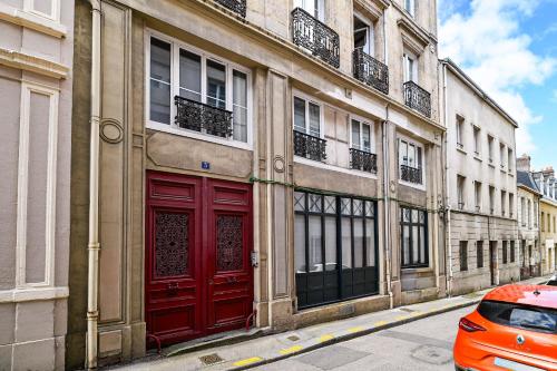 Exterior view, Le Cocon de Jeanne in Rue du Renard Exterior view, Le Cocon de Jeanne in Rue du Renard