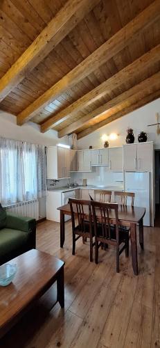 Apartamentos Turisticos Batlle Laspaules in Laspaules Apartamentos Turisticos Batlle Laspaules in Laspaules