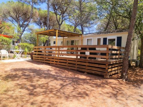 La Baume La Palmeraie Camping Resort in Capitou La Baume La Palmeraie Camping Resort in Capitou