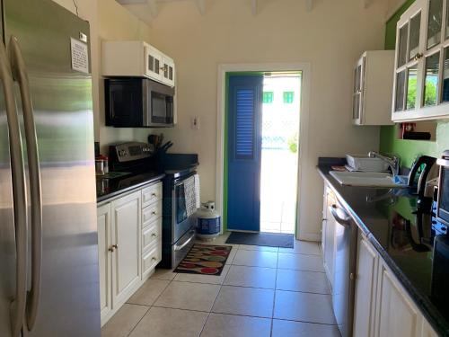 ห้องครัว, The Heart Villa, Exquisite Pool to Relax & Unwind in บุคกู ห้องครัว, The Heart Villa, Exquisite Pool to Relax & Unwind in บุคกู