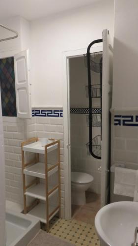 Fürdőszoba, Apartament Pavellons València (Apartament Pavellons Valencia) in Benassal Fürdőszoba, Apartament Pavellons València (Apartament Pavellons Valencia) in Benassal