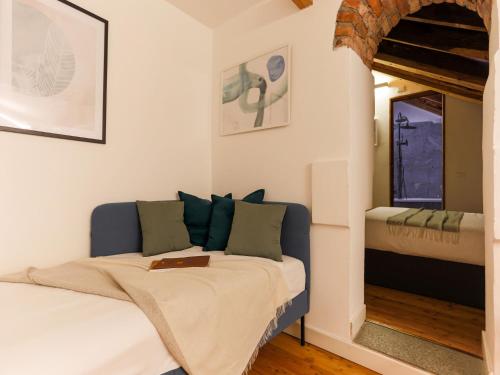 The Best Rent - Characteristic apartment in Crocetta area