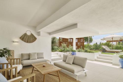 ระเบียง/ชานเรือน, METT Hotel & Beach Resort Marbella Estepona in ปลายา เดล ซอล บียากานา ระเบียง/ชานเรือน, METT Hotel & Beach Resort Marbella Estepona in ปลายา เดล ซอล บียากานา