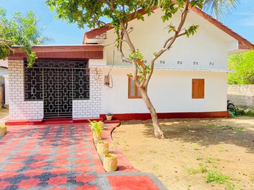 Senthu guest house in Point Pedro Senthu guest house in Point Pedro