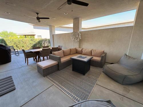Best Spot in Indian Wells. Walk to Tennis Gardens in Indian Wells (Kalifornia) Best Spot in Indian Wells. Walk to Tennis Gardens in Indian Wells (Kalifornia)