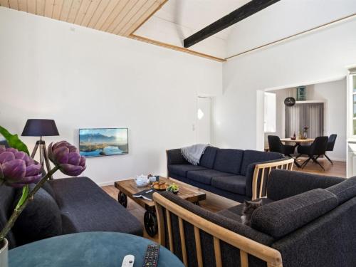 Holiday Home Antonina - 800m from the sea by Interhome in Olsker Holiday Home Antonina - 800m from the sea by Interhome in Olsker