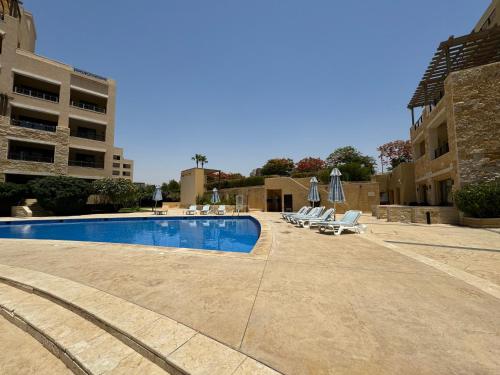 Swimming pool, Salt Sea Apartment in Sowayma Swimming pool, Salt Sea Apartment in Sowayma