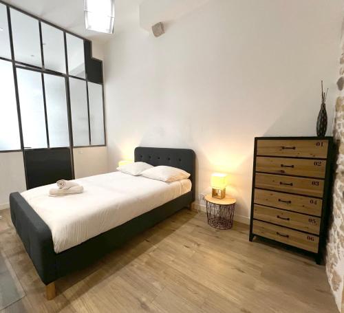 Hyper centre : Appartement Déco Atelier ou Studio Mezzanine