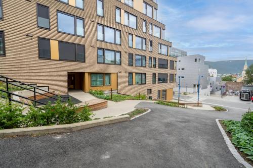 Monkey business in Kings Park apartment