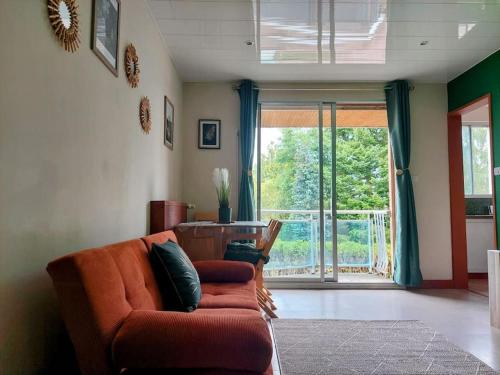 Instalaciones, Appartement thème jungle (Appartement theme jungle) in Avallon Instalaciones, Appartement thème jungle (Appartement theme jungle) in Avallon