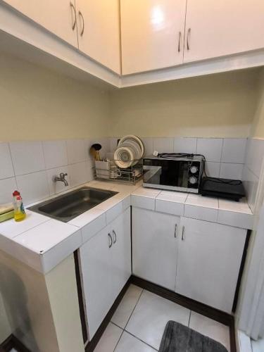 Cocina, South Breeze Balibago 3 minutes away from Santa Rosa Commercial Complex in Laguna Cocina, South Breeze Balibago 3 minutes away from Santa Rosa Commercial Complex in Laguna