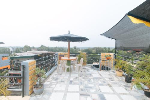 Exterior view, RedDoorz @ G42 Apartelle Iloilo City in Villa Arevalo Exterior view, RedDoorz @ G42 Apartelle Iloilo City in Villa Arevalo