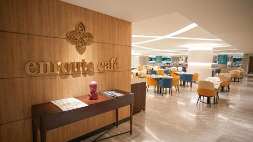 Eten en drinken, Transit by Encalm - Nap and Shower near Rajiv Gandhi International Airport Eten en drinken, Transit by Encalm - Nap and Shower near Rajiv Gandhi International Airport
